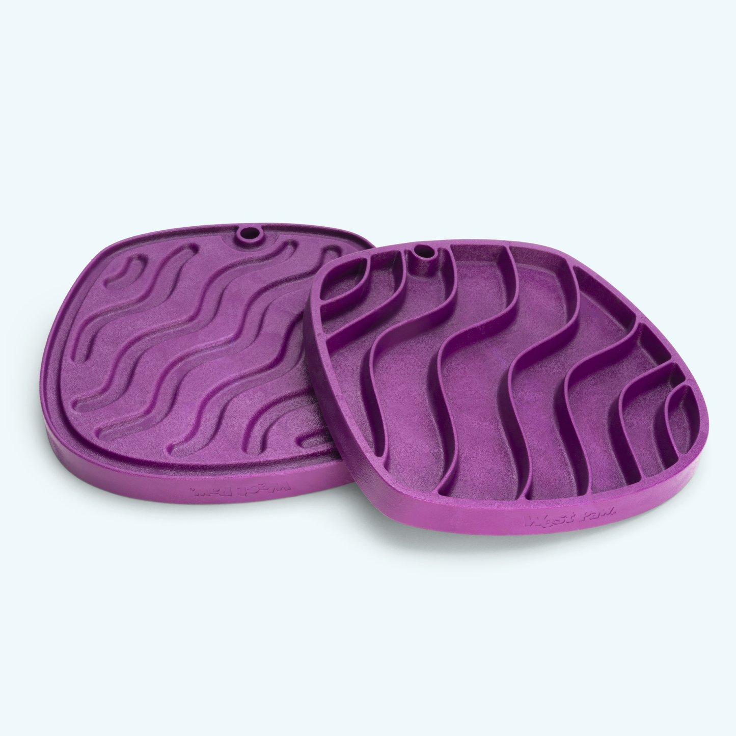 Dishwasher-safe silicone slow feeder mat for straightforward cleaning