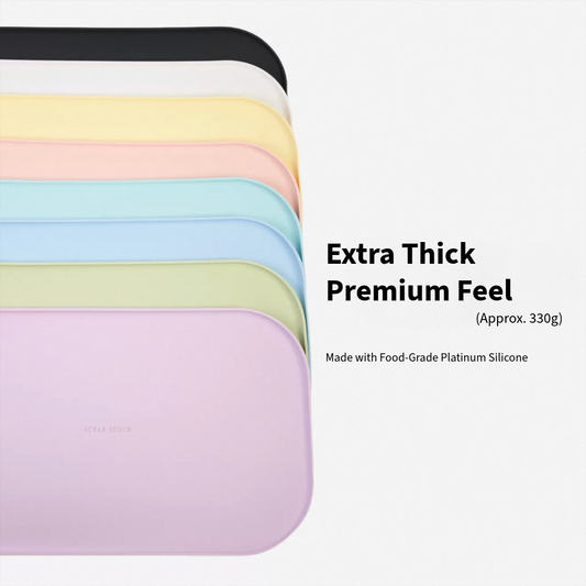Detail view of Aevan Epoch silicone pet feeding mat showing raised edges and flexible silicone material